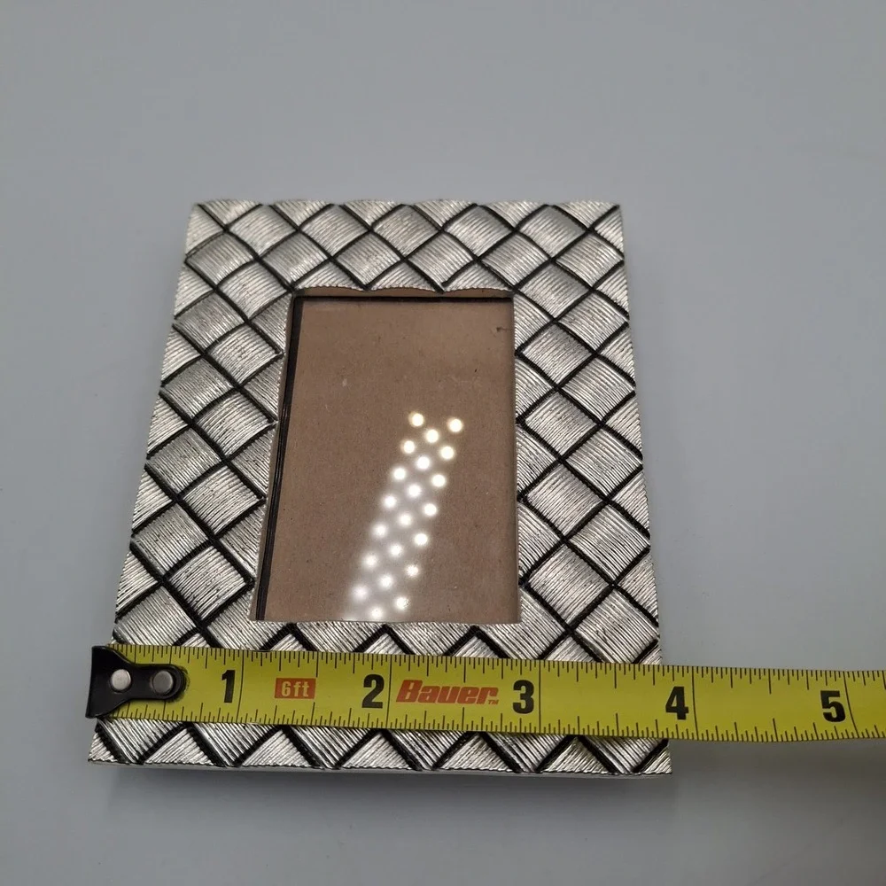 Green Tree Gallery Silver Tone Basketweave Picture Frame 2x3 Mini‎ Tabletop